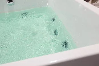 product-1-1 Model C-3193 2017 New Product Acrylic Square Shape Bath Tub with Jetted Whirlpoor Massage Function-5(001)