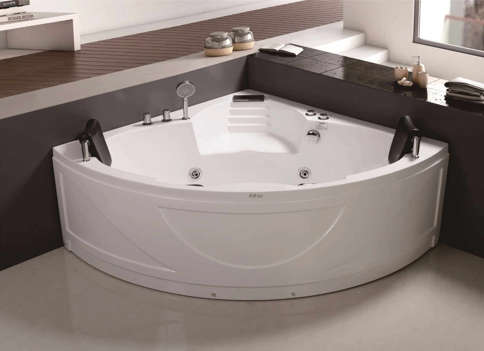 product-746-541 C3087 2017 luxuriöse Acrylbadewanne fürs Bad, viertelkreisförmig für die Ecke, mit Sitz und Massagedüsen, zum günstigen Preis.jpg