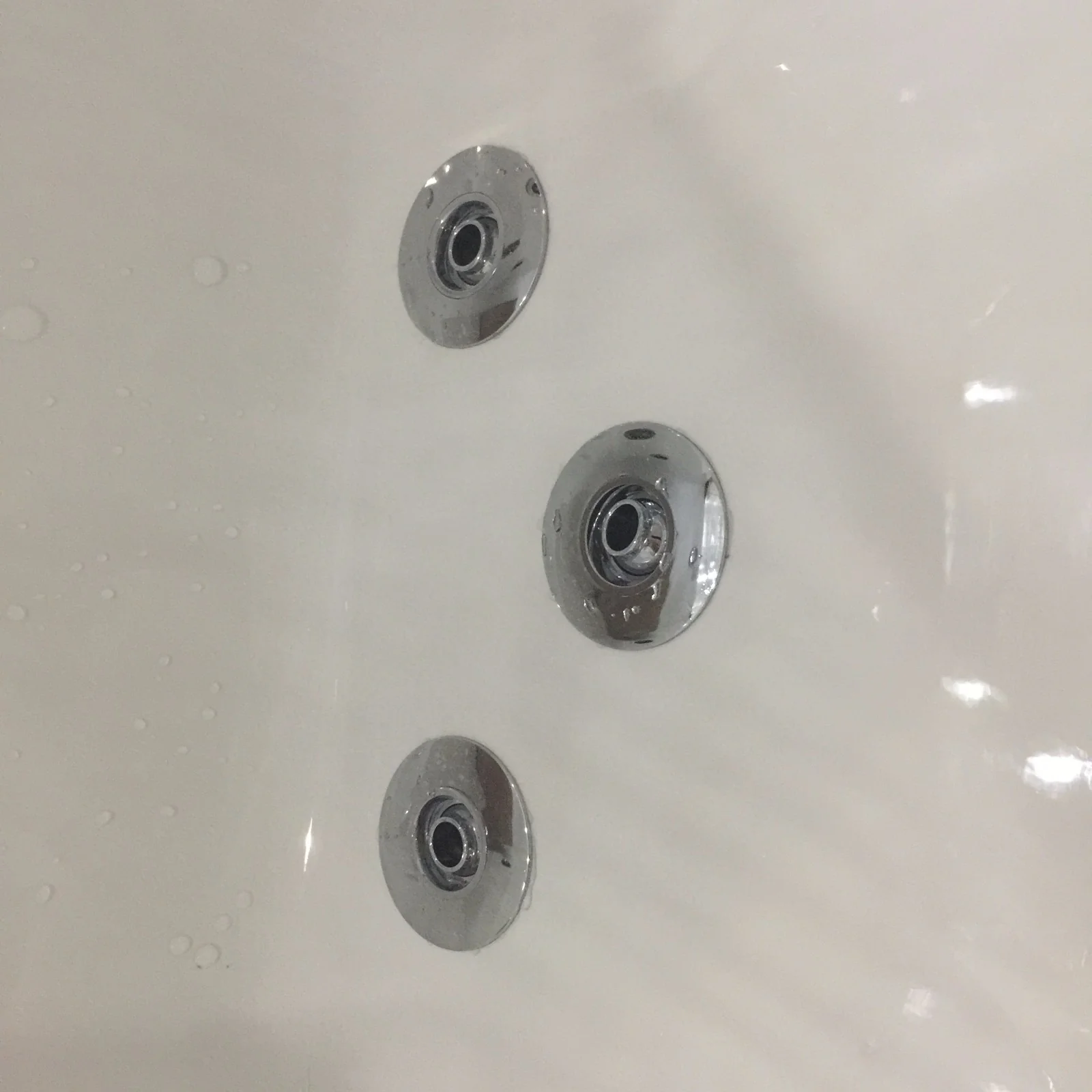 C-437 C-3127(R) Simple Modern Design Style Hot Corner Whirlpool Jetted Bathroom Acrylic Tub for Sale 5.JPG C-437 C-3127(R) Simple Modern Design Style Hot Corner Whirlpool Jetted Bathroom Acrylic Tub for Sale 5.JPG
