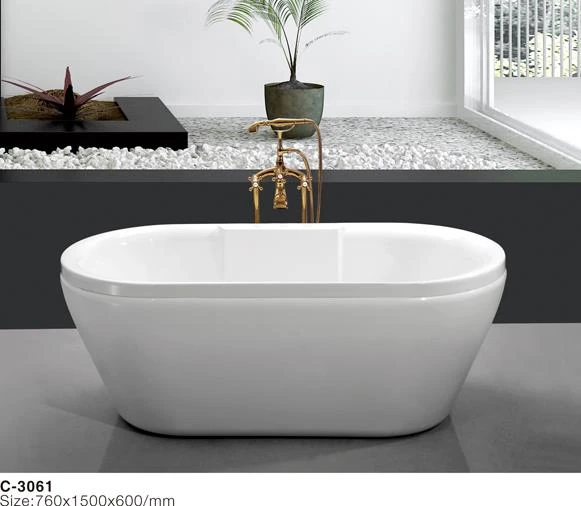 (1) MEC-3061-- Freistehende ovale Acrylbadewanne mit polierter Chromoberfläche für eine Person.jpg