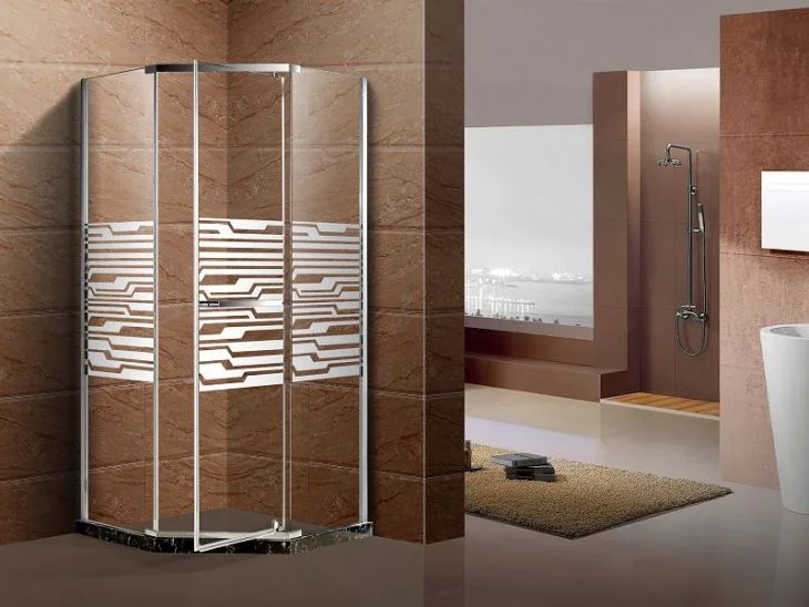 Pintuan ng shower para sa bathtub