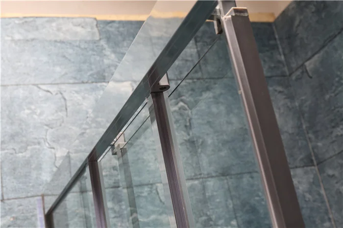 A-717-2 (R) Hot Sale Design Framed Folding Clear Glass Sliding Shower Enclosure With Cheap Price5_副本.jpg