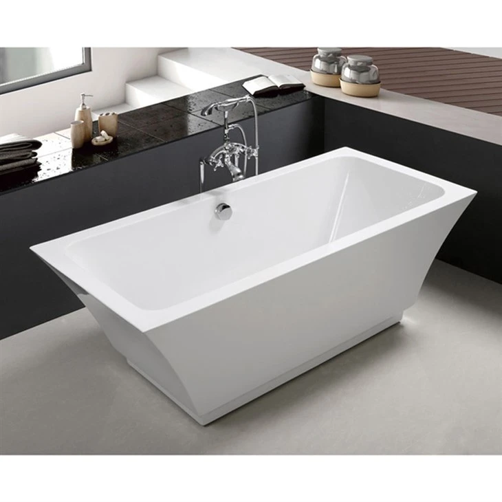 Trapezoidal stand alone bathtubs