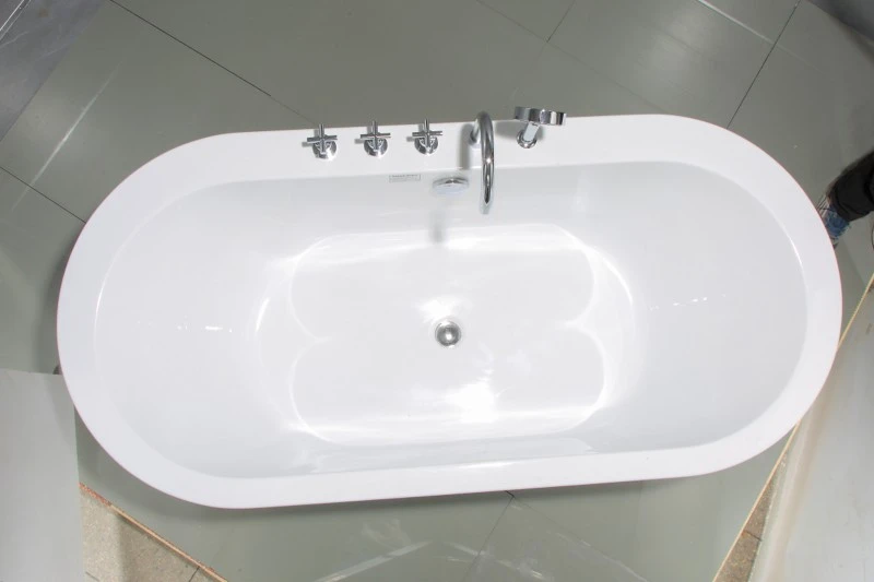 Montage kleiner Badewannen zum Einweichen Montage kleiner Badewannen zum Einweichen