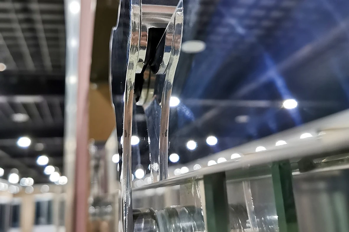 Custom 1600 sliding shower door