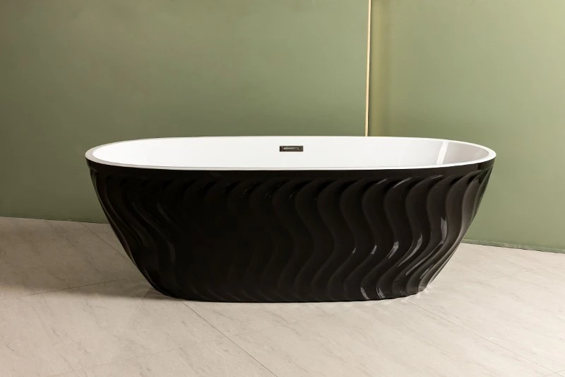 Tagapamahagi ng itim na bathtub na malayang nakapuwesto