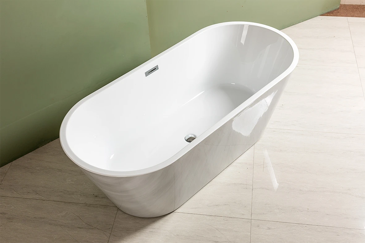 Custom 59-inch freestanding tub